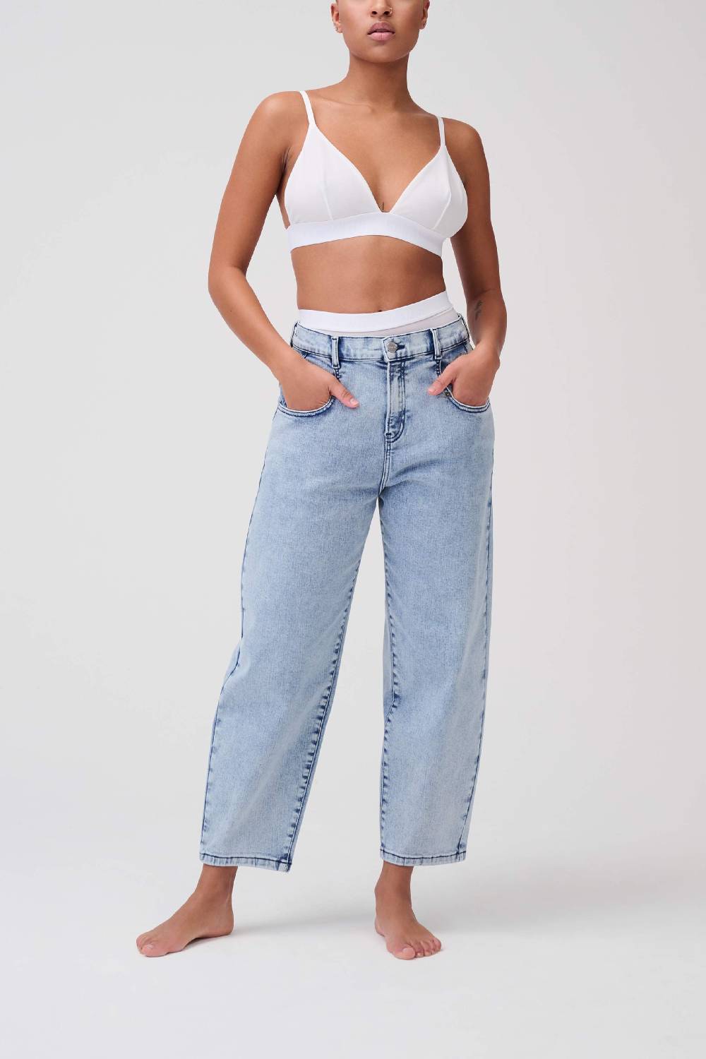 Item M6 Relaxed Denim High Rise Pants Saisonale Angebote
