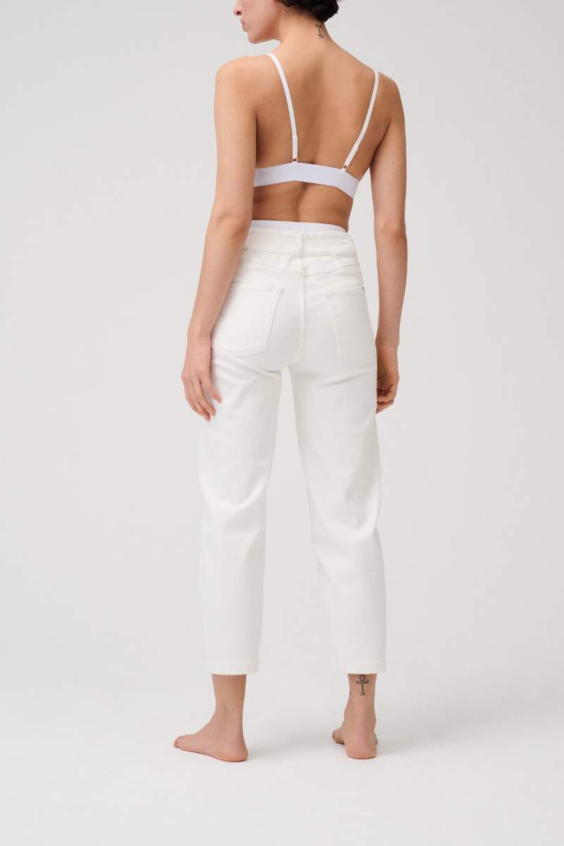 Item M6 Cropped High Rise Denim Räumungsverkauf