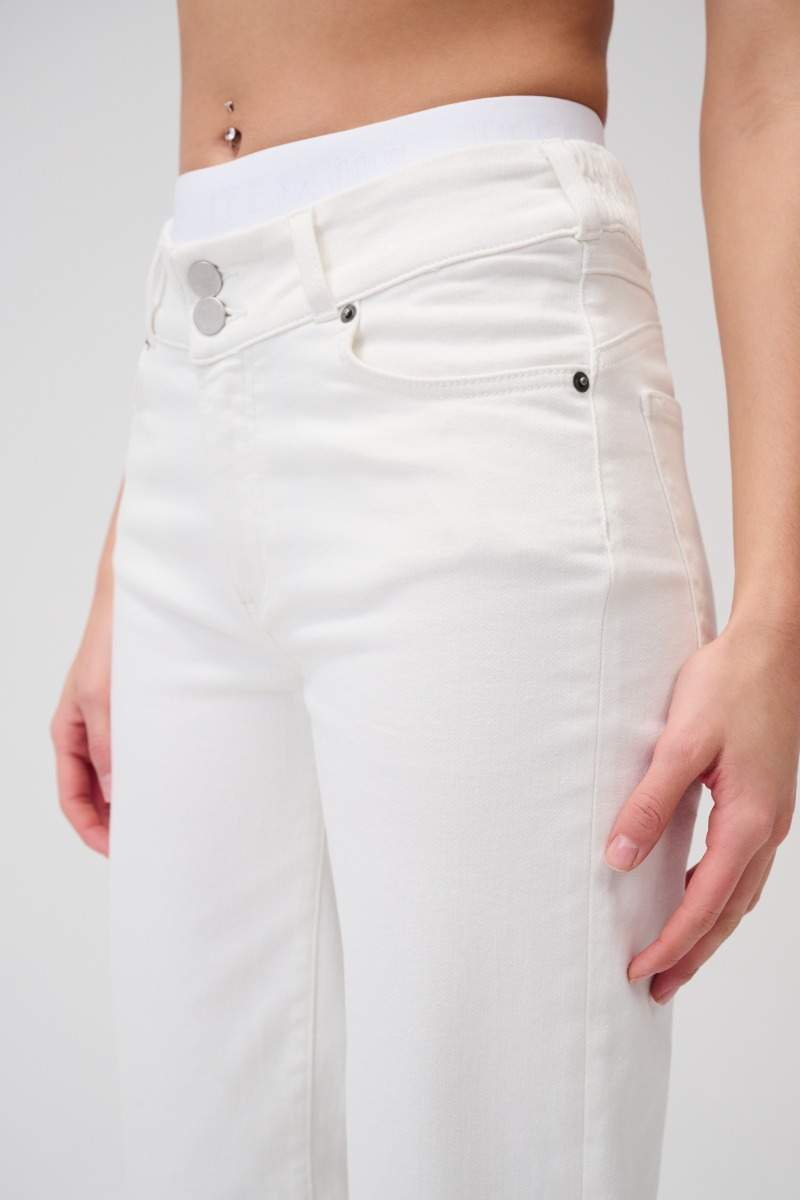 Item M6 Cropped High Rise Denim Räumungsverkauf