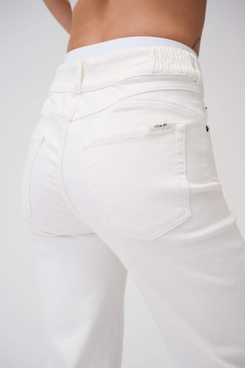 Item M6 Cropped High Rise Denim Räumungsverkauf