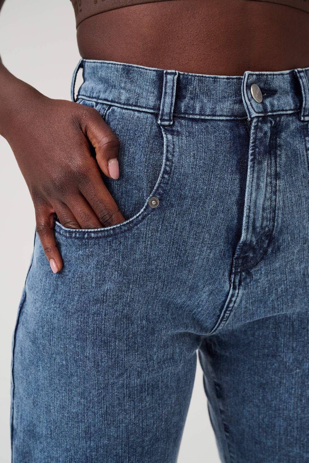 Item M6 Relaxed Denim High Rise Pants VIP-Rabatte