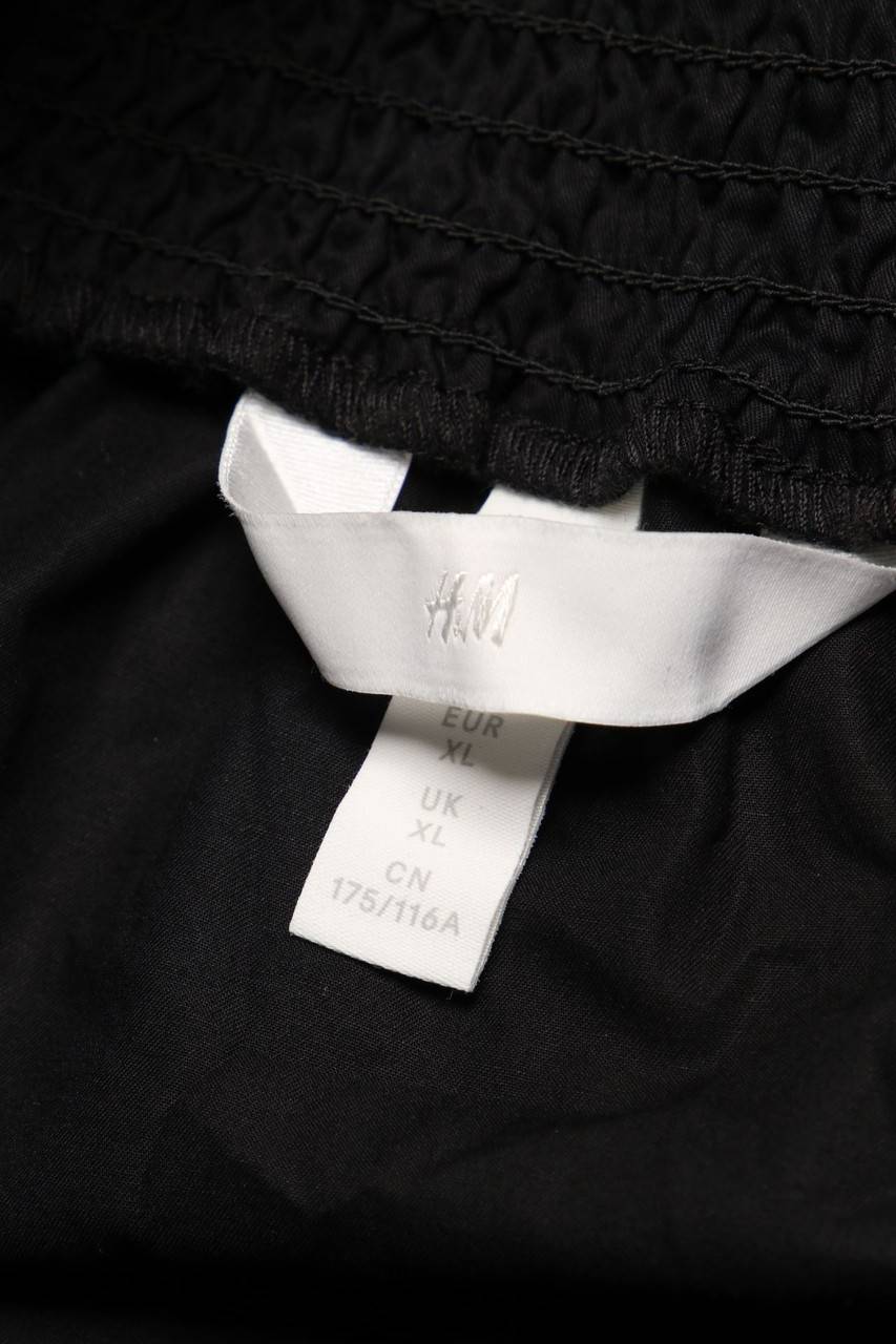 Carou H&M Kleid mit Raffungen Sonderangebote