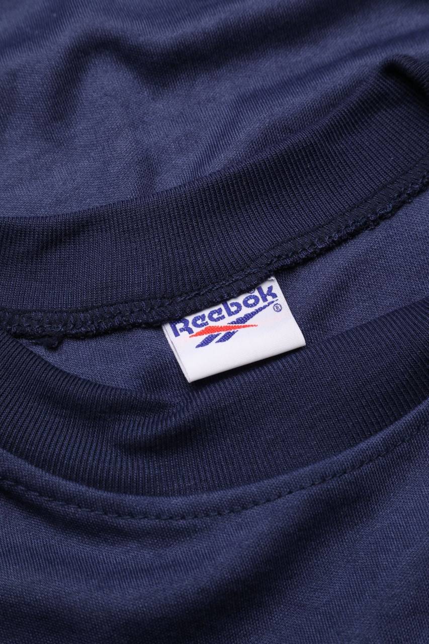 Carou Reebok T-Shirt mit Logo-Stickerei Valentinstagsangebot