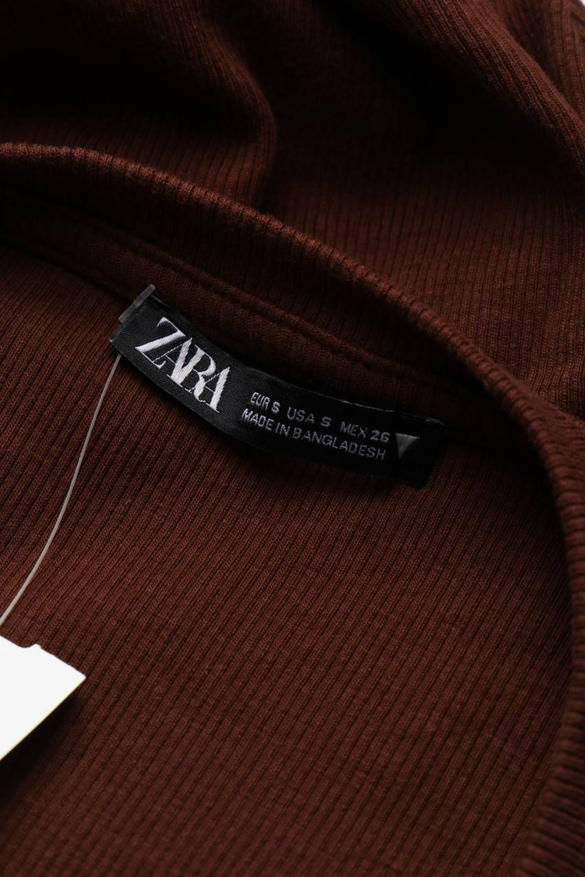 Carou ZARA Kleid mit Cut-outs Rabatte dieses Monats
