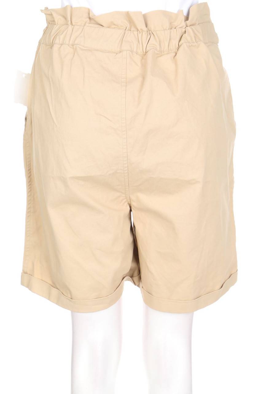 Carou SECONDHAND Shorts mit Gürtel Bis zu 50% Rabatt