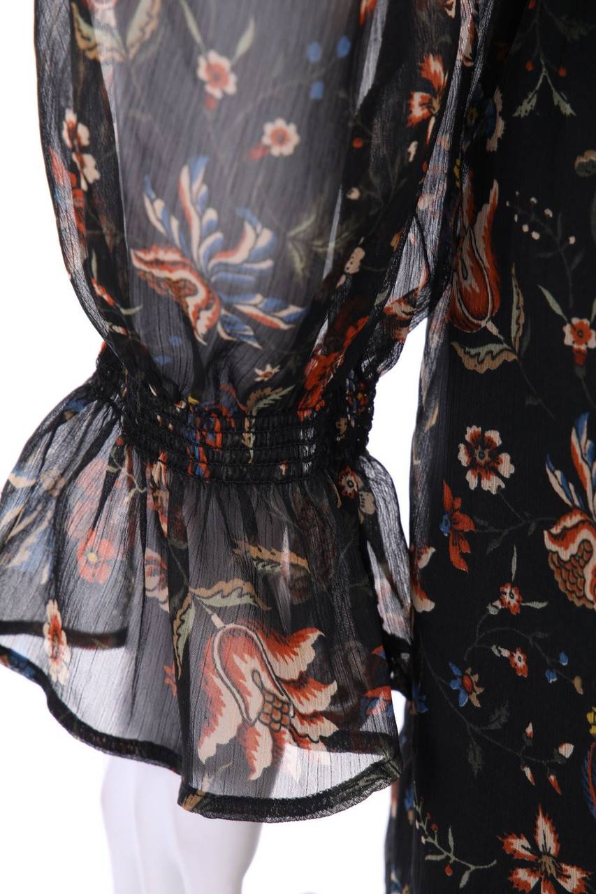 Carou Pepe Jeans Chiffon-Midikleid in Wickel-Optik mit floralem Muster Sonderangebot der Fabrik