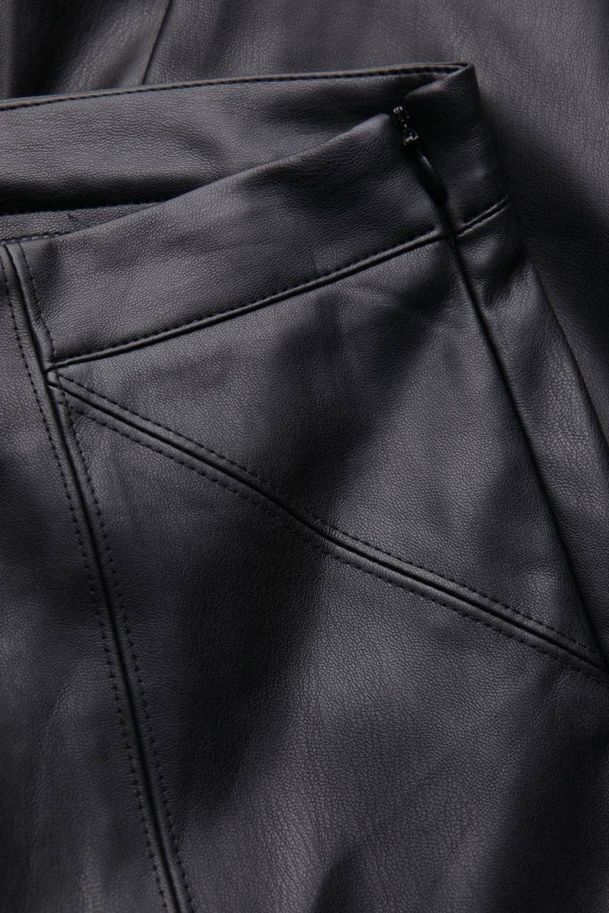 Carou Yessica by C&A Kunstleder-Hose mit Zipper Fabrikladen