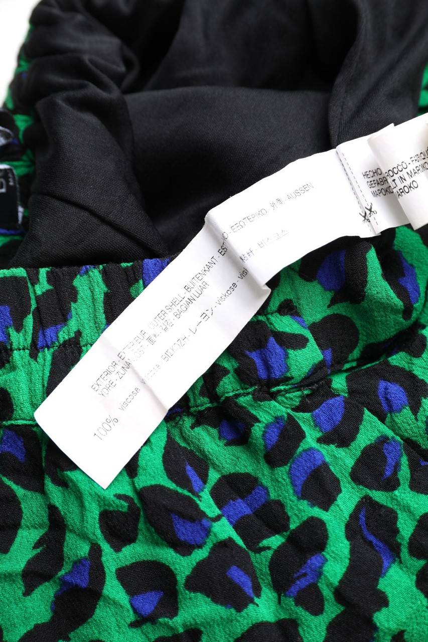 Carou Bershka Shorts mit Animal-Print Exklusive Angebote