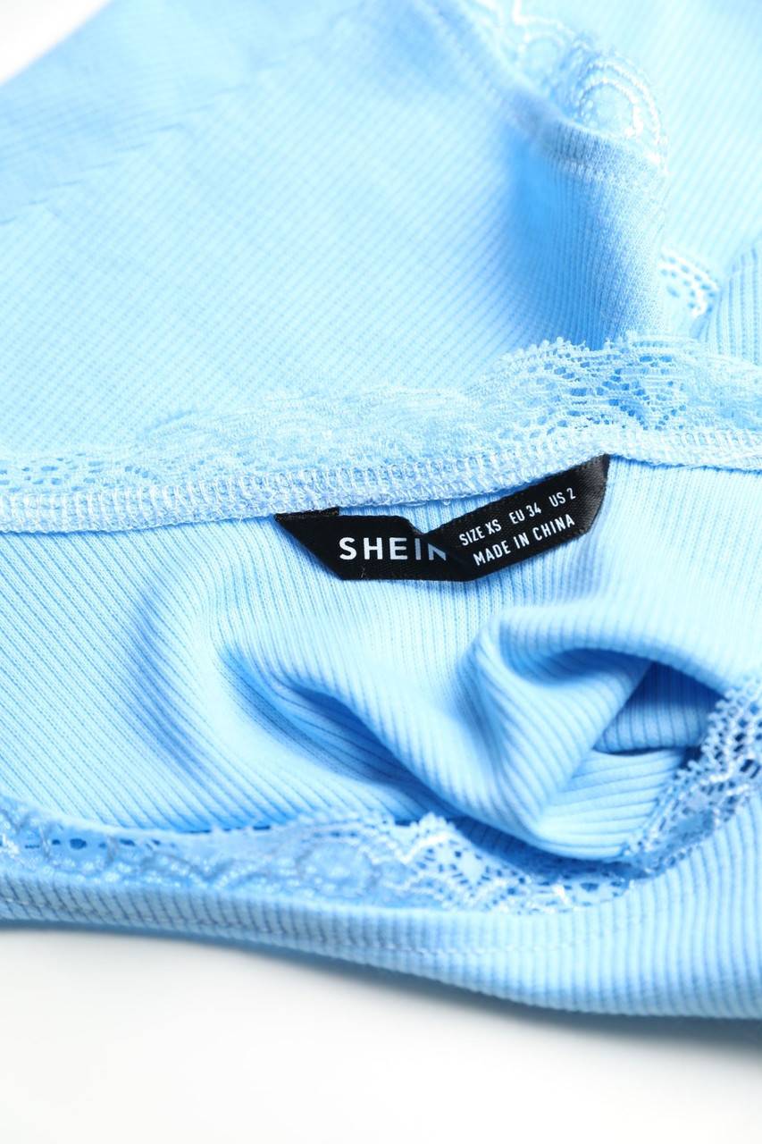 Carou SHEIN Crop-Top mit Spitze Saisonschlussverkauf