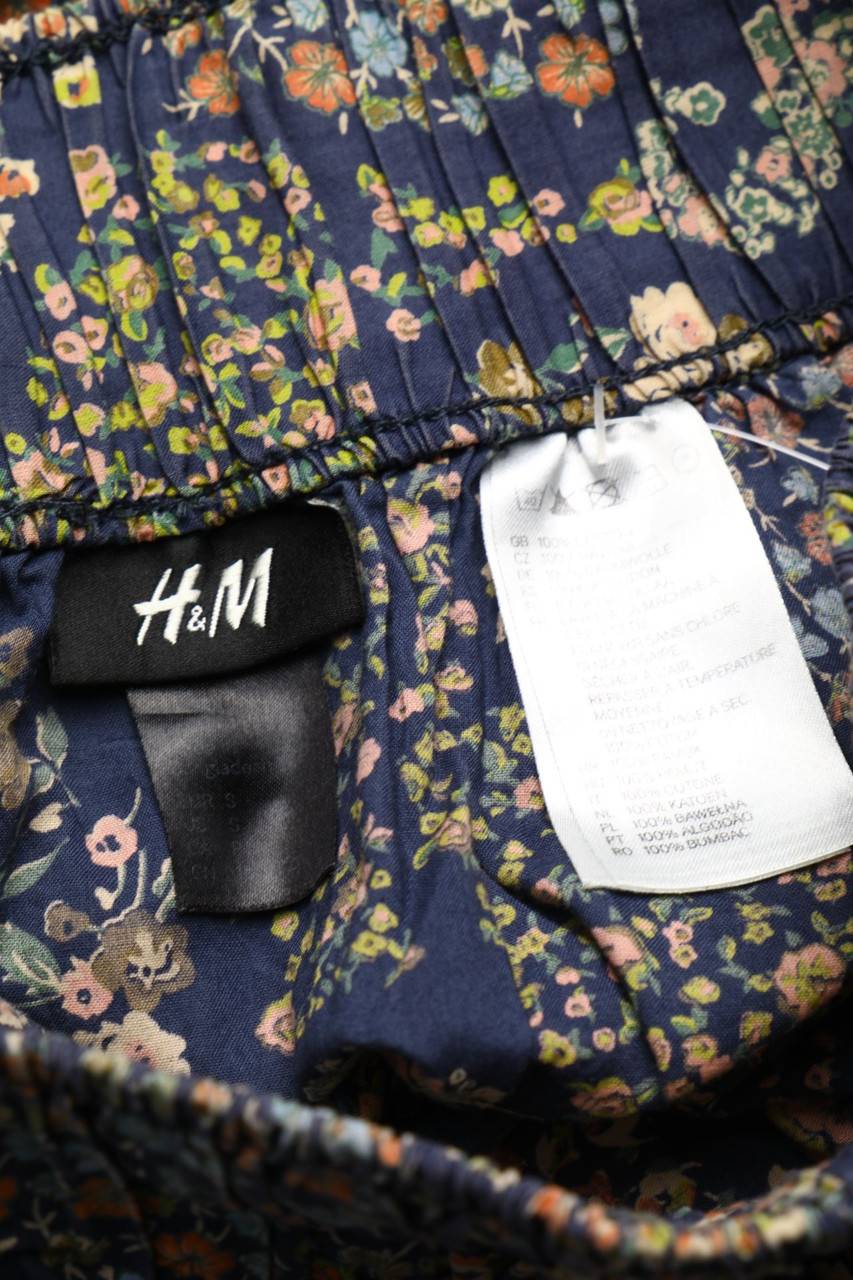 Carou H&M Rock mit Blumen-Print Tägliche Deals