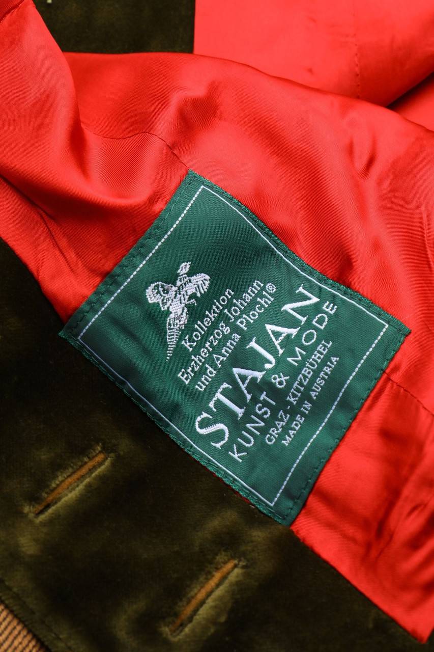 Carou STAJAN KUNST & MODE Trachten-Jacke aus Leinen 50% Rabatt mit kostenlosem Versand