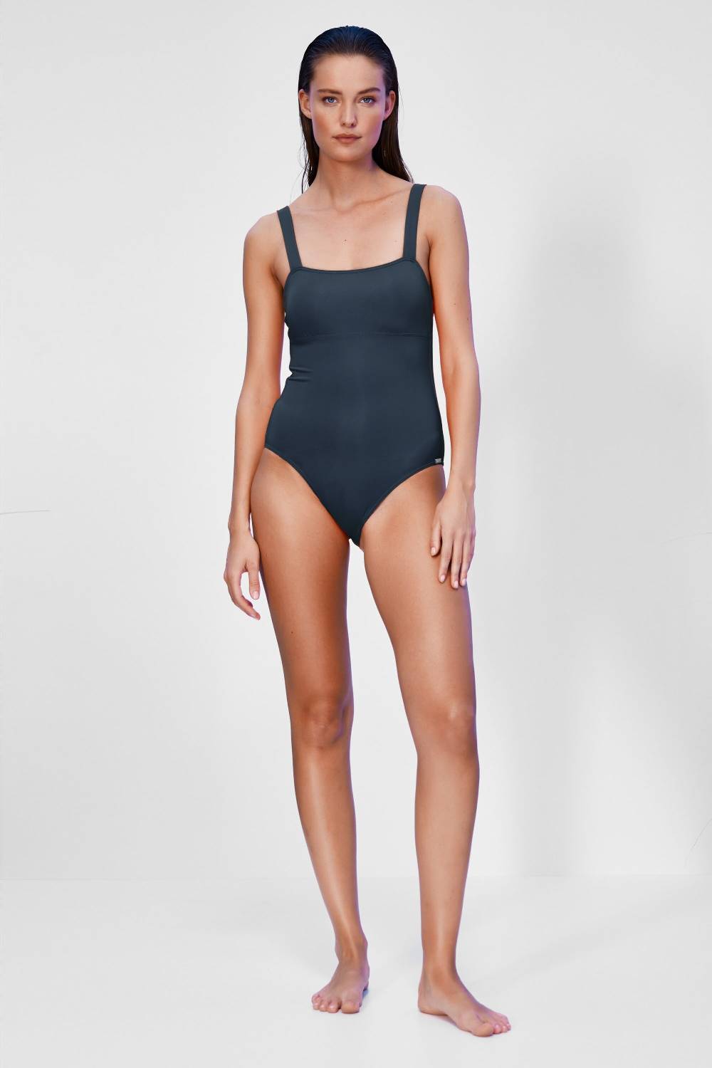 Maryan Mehlhorn SQUARE-SHAPE SWIMSUIT Vierteljährliche Förderung