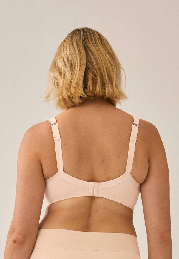 ﻿Naturana Bügelloser Soft-BH mit Schale - Light Beige Black Friday
