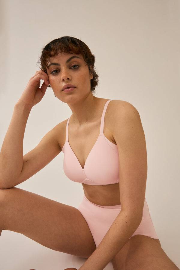 Naturana Soft-BH mit Side Smoother Effekt - Blush Jubiläumsangebot