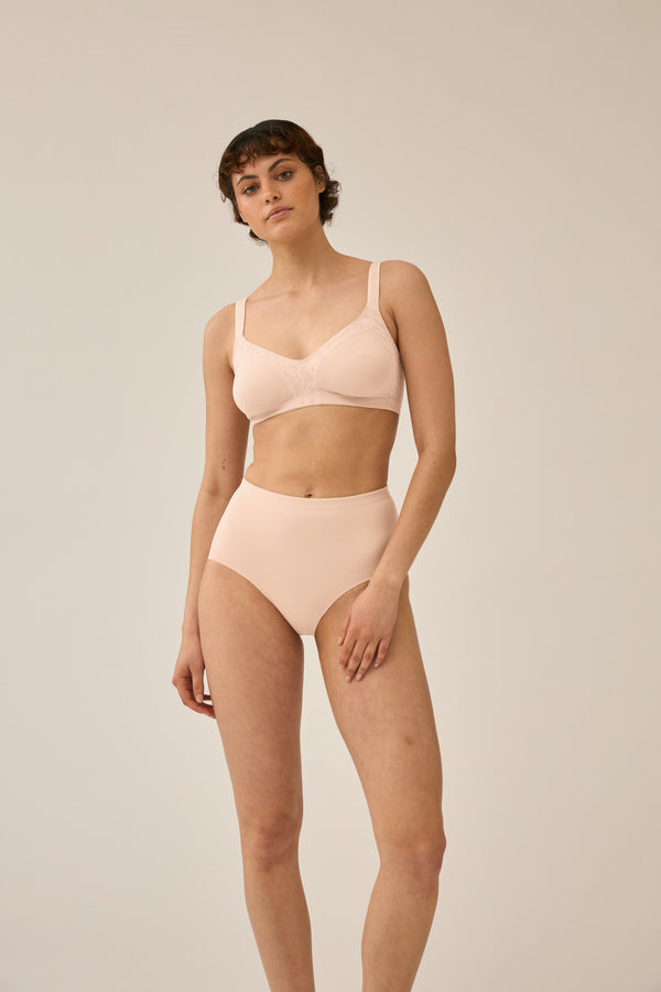 Naturana Minimizer und Side Smoother BH mit Spitze - Light Beige Neueste Mode