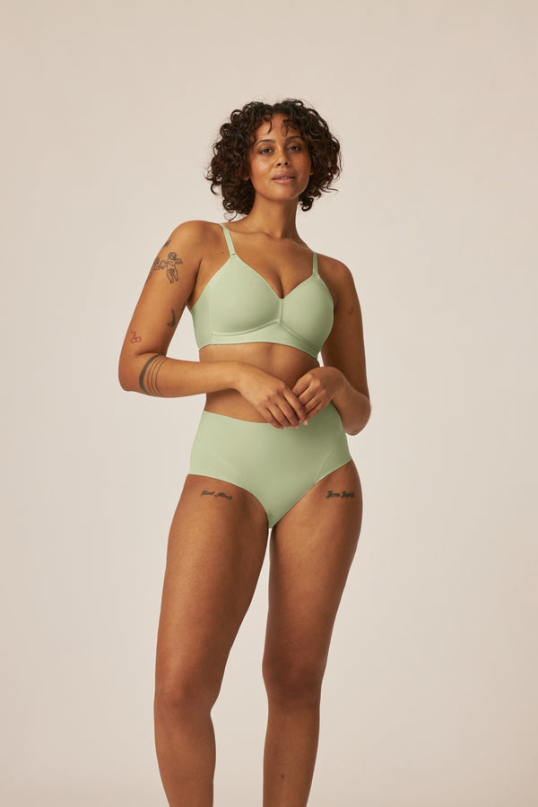 Naturana Soft-BH mit Side Smoother Effekt - Pale Greenshield Exklusive Angebote