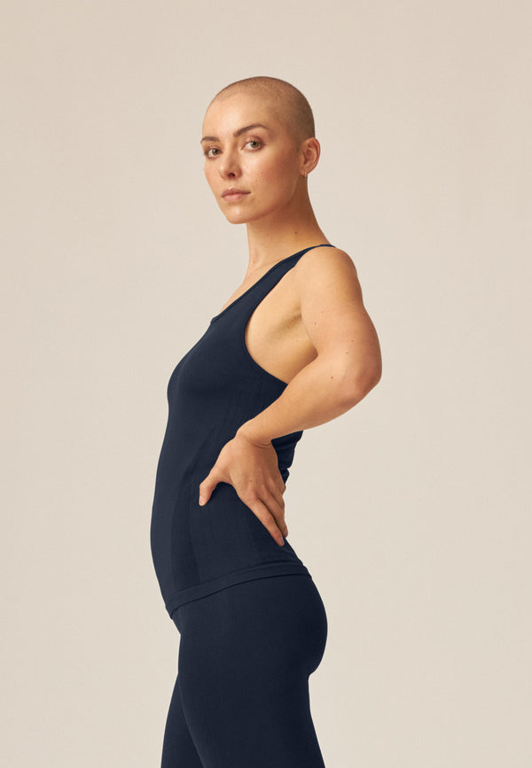 Naturana Sport Top - Dark Blue Sonderangebot der Fabrik