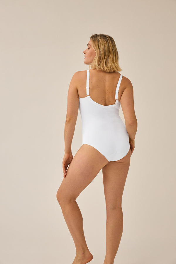 Naturana Minimizer Soft-Body mit Glanzband - Weiss 2025