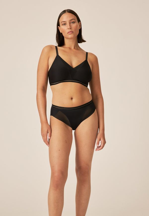 Naturana Clean Cut Slip mit Mesh-Details - Schwarz Verkauf