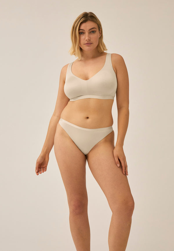 Naturana String - Light Beige Großer Ausverkauf