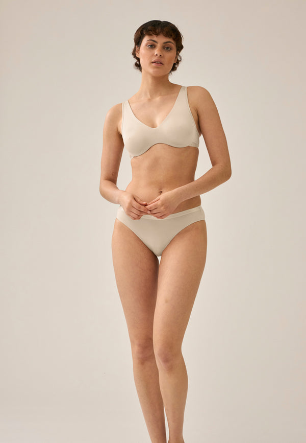 Naturana Slip - Light Beige Begrenztes Angebot