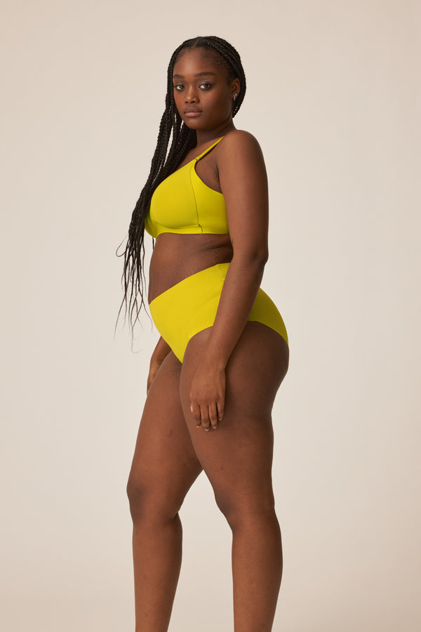 Naturana High Waist Slip mit leichtem Shape-Effekt - Golden Olive Zeitbegrenzte Promotion