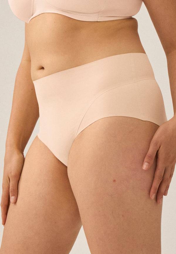 Naturana High Waist Slip mit leichtem Shape-Effekt - Light Beige Bis zu 65% Rabatt
