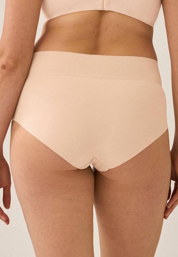 Naturana High Waist Slip mit leichtem Shape-Effekt - Light Beige Bis zu 65% Rabatt