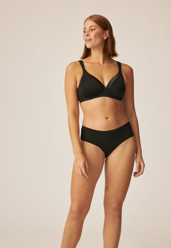 Naturana Bügelloser BH mit Schale und Glanzband - Schwarz 50% Rabatt für begrenzte Zeit