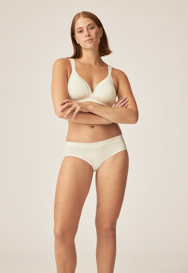 Naturana Bügelloser BH mit Schale und Glanzband - Ecru Rabatte dieses Monats