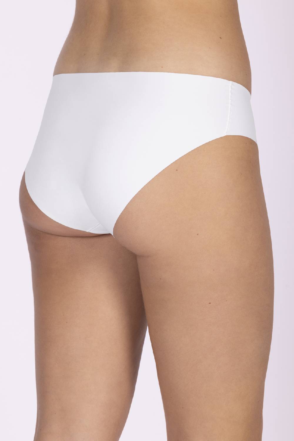 Nina Von C. Minislip, SECRET SOFT 2025