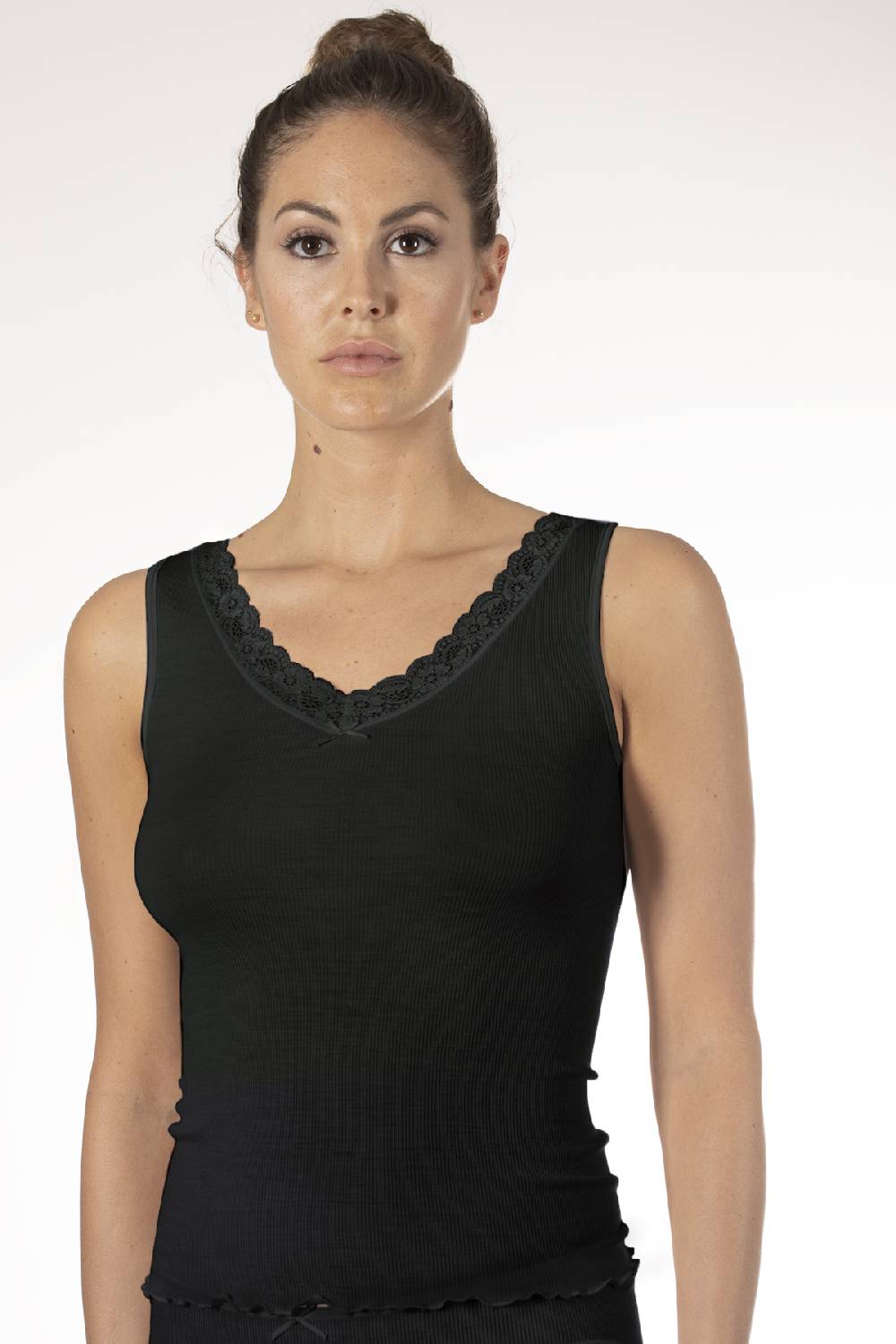 Nina Von C. Achselhemd, WOOL SILK