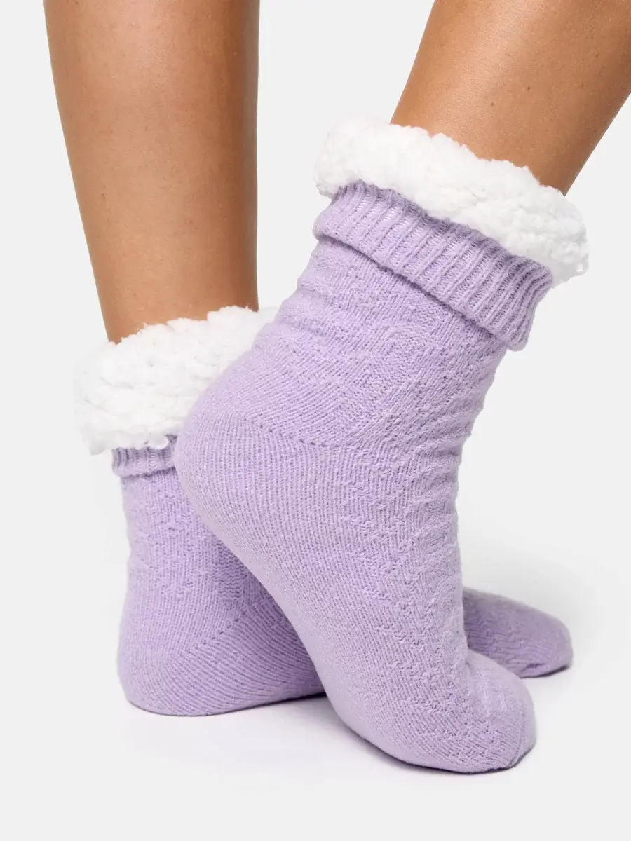 Nur Die Flausch Socke - flieder - Größe 40-41 Valentinstagsangebot